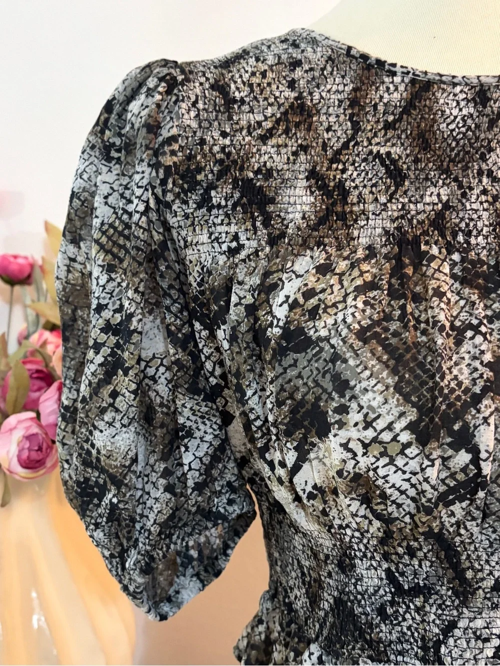 Free People | Snakeskin Puff Peplum Top | Size Small